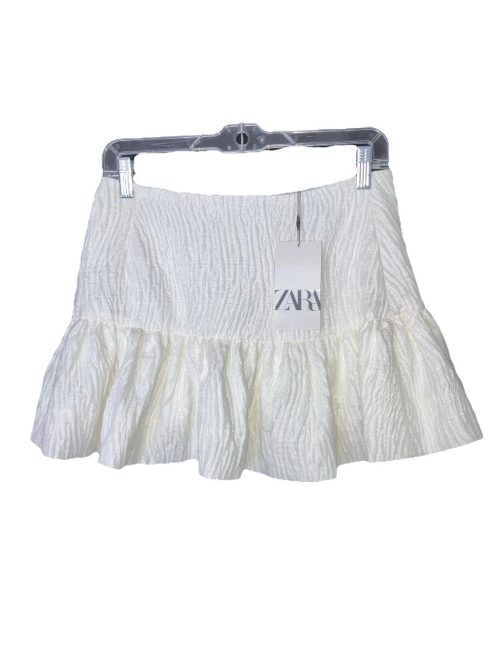 NWT Zara Off White Size Medium Tiered Mini Skirt Skort Textured Shimmery Ruffled